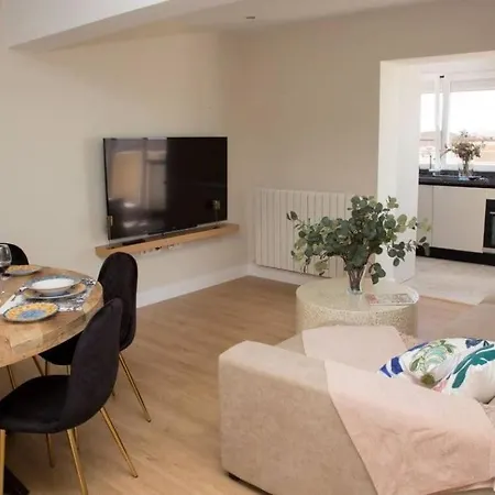 Lujoso Atico En El Centro Апартаменти